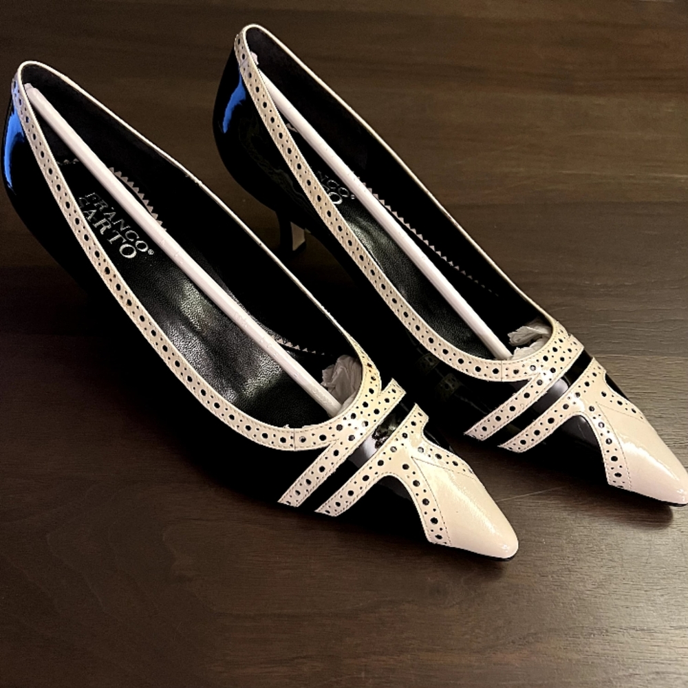 Franco Sarto B&W
